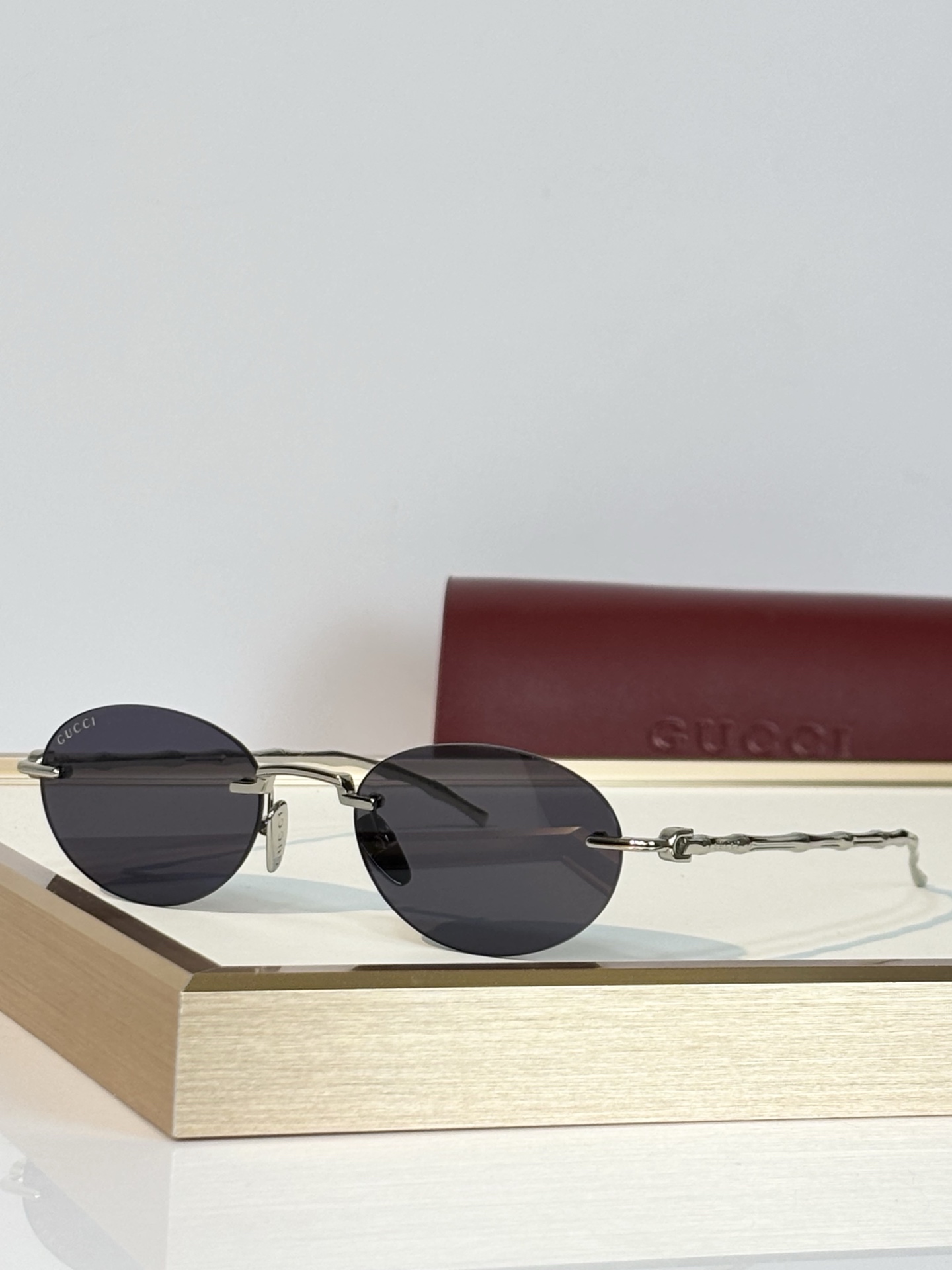 Gucc* Mod ：GG2385S Size：53口19-145 
