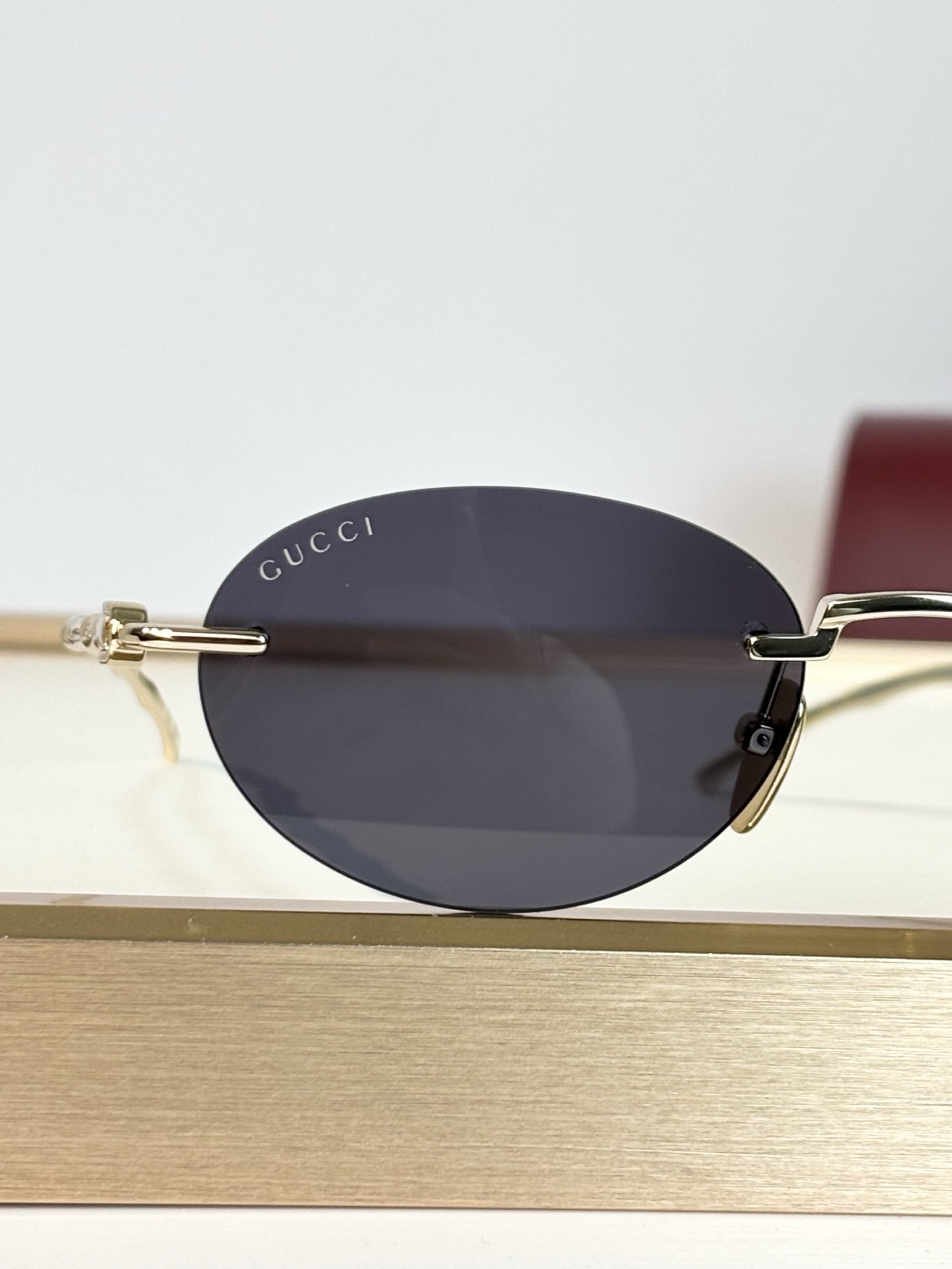 Gucc* Mod ：GG2385S Size：53口19-145 