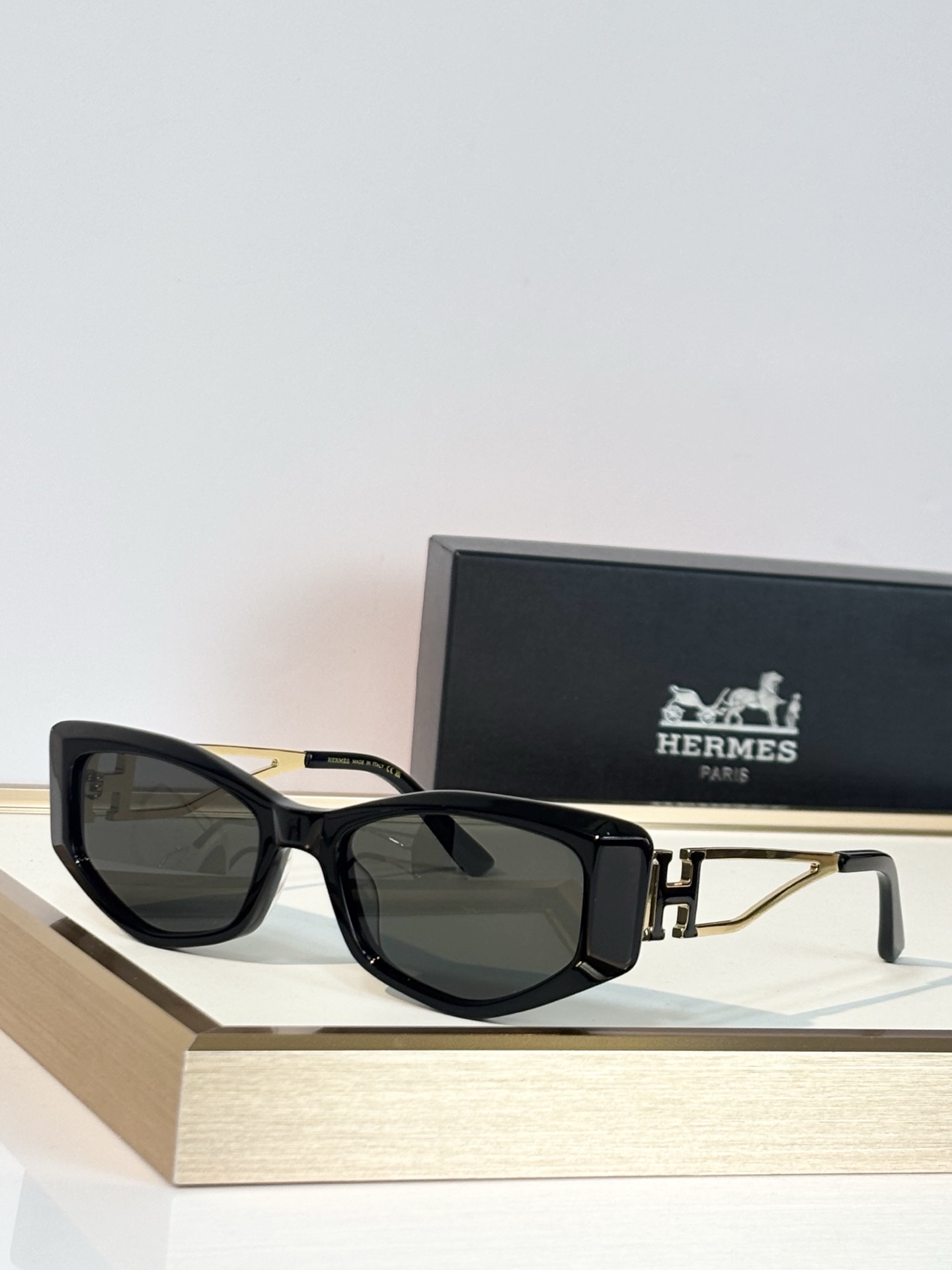 Herme* Mod ：H8126S Size ：56口19-145 