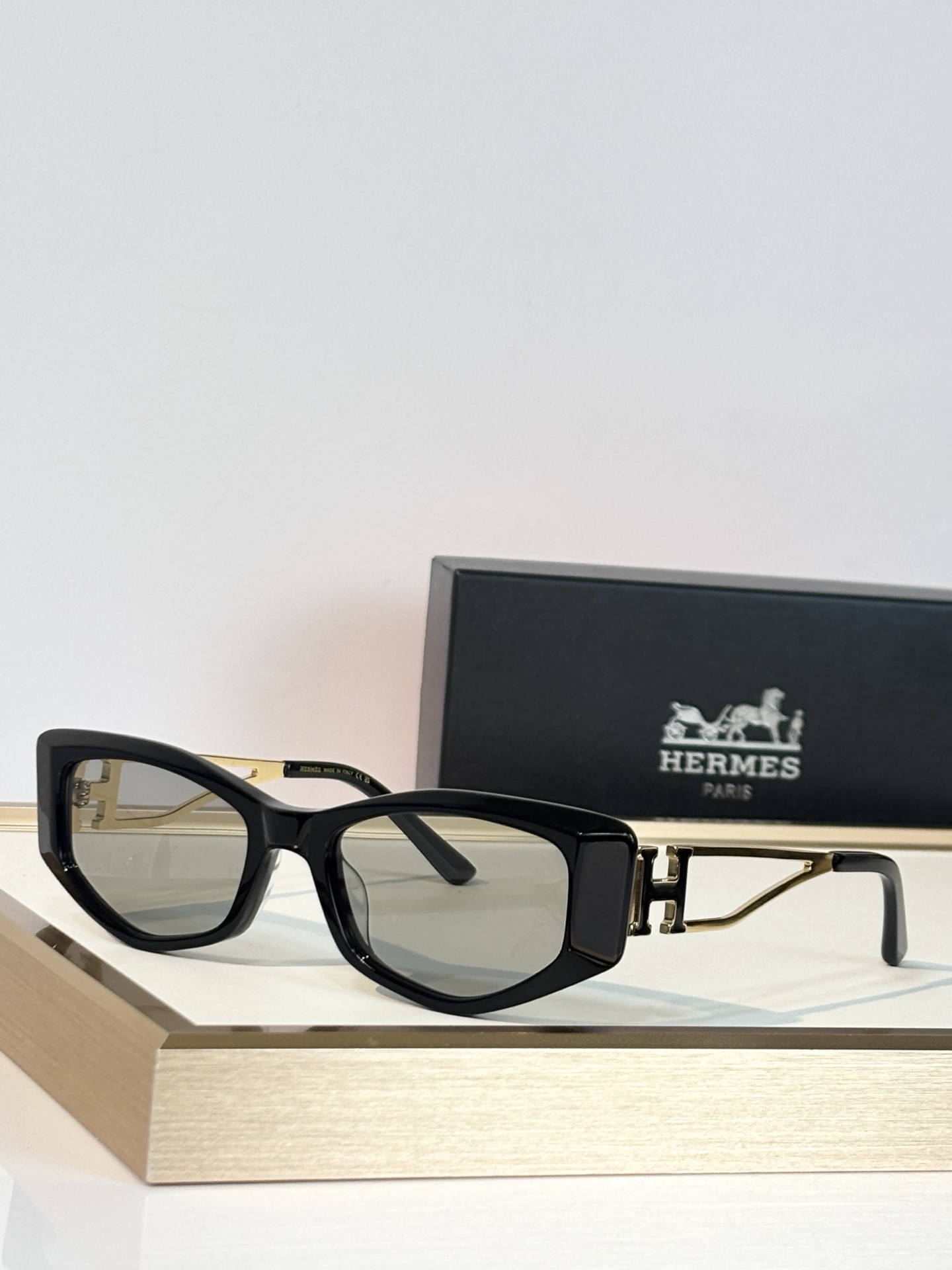 Herme* Mod ：H8126S Size ：56口19-145 