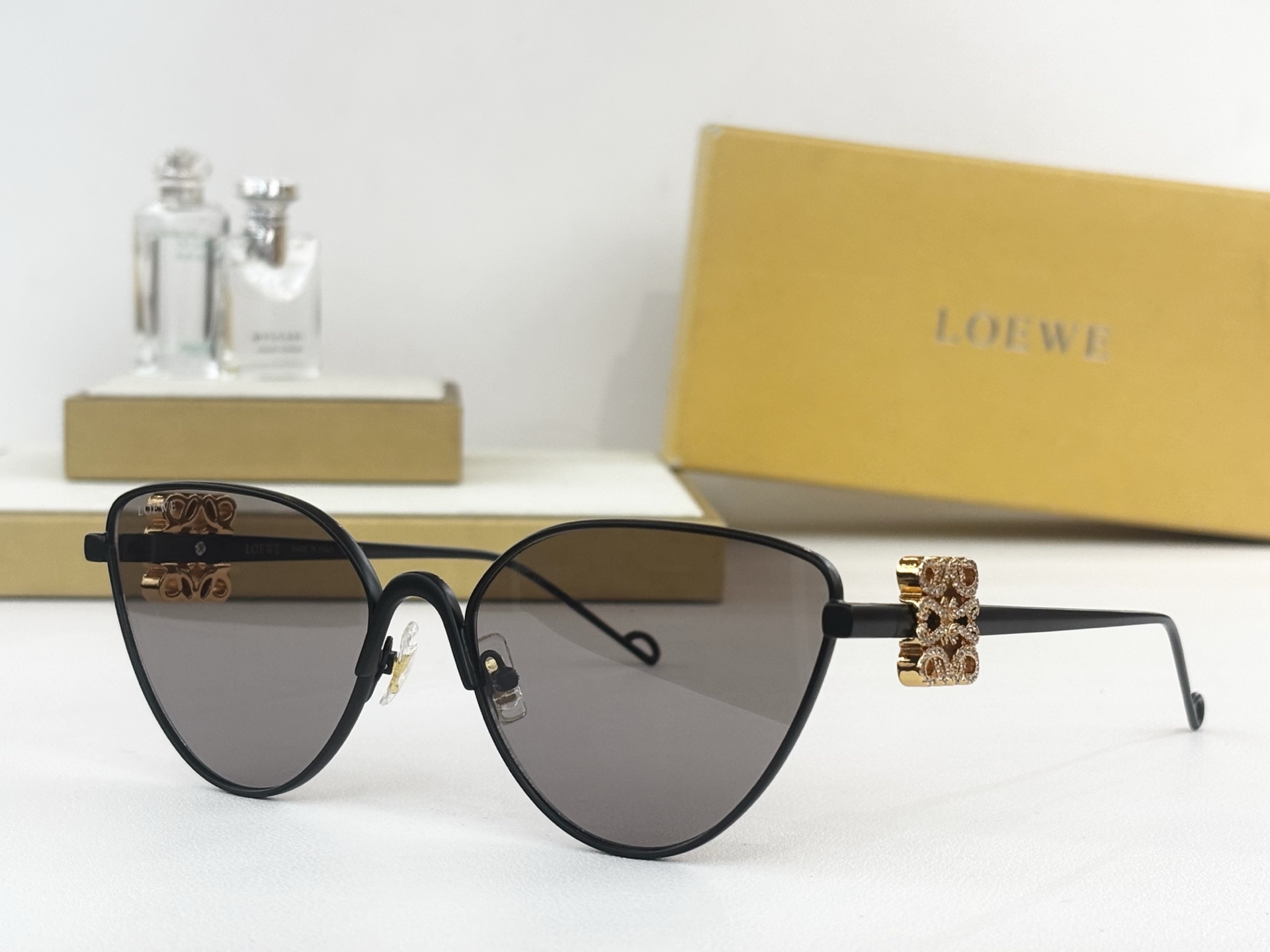 LOEWE MOD：LW1734LS Size：58口18 143 