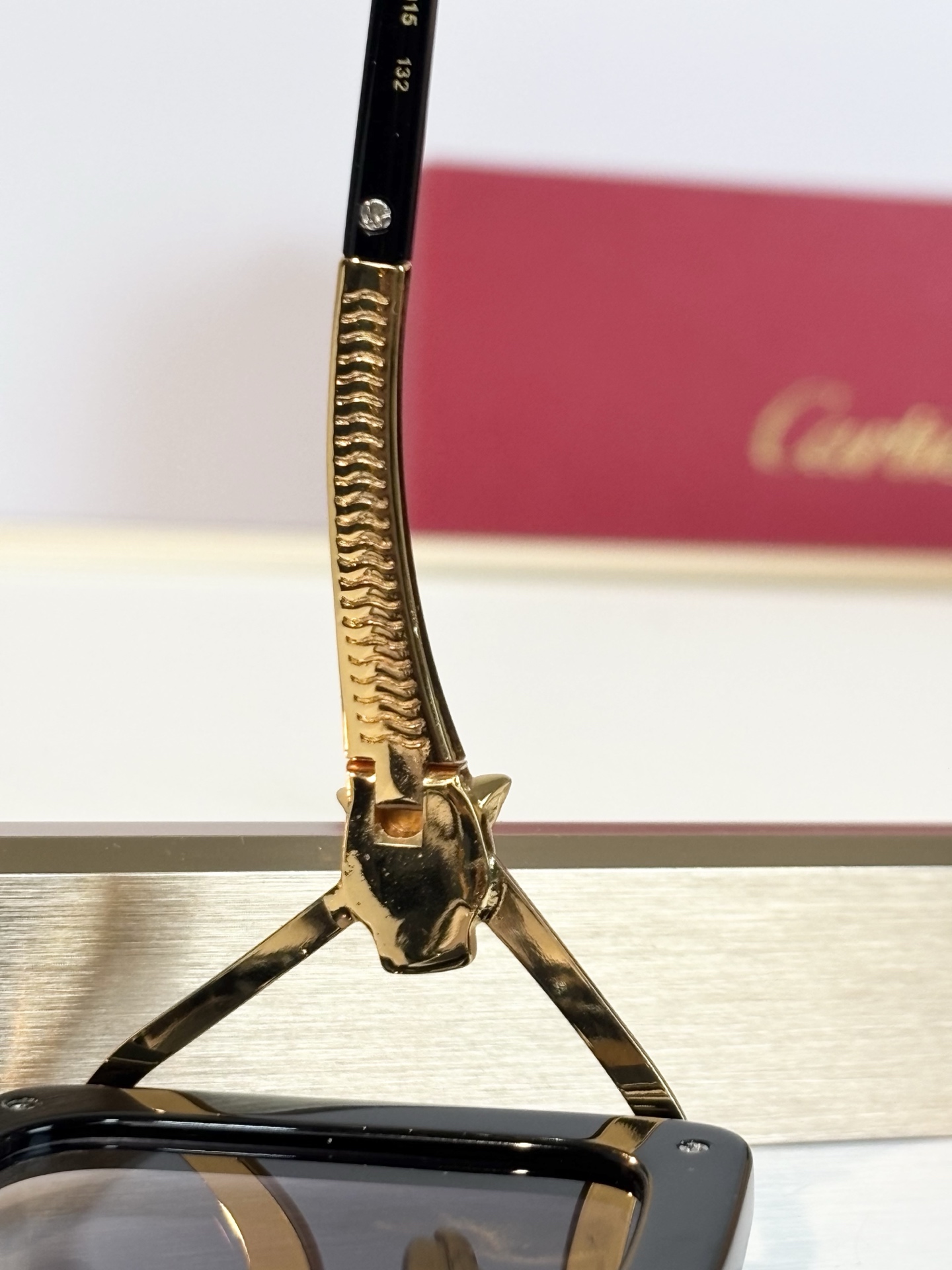 Cartie* MODEL：CT02285O SIZE：56口15 132 