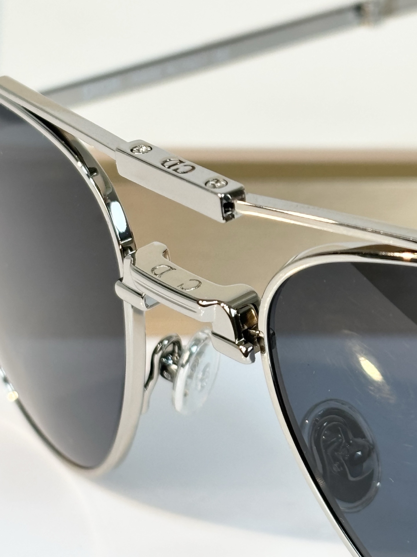 Dio* Mod：90AIU Size：56口19-145 