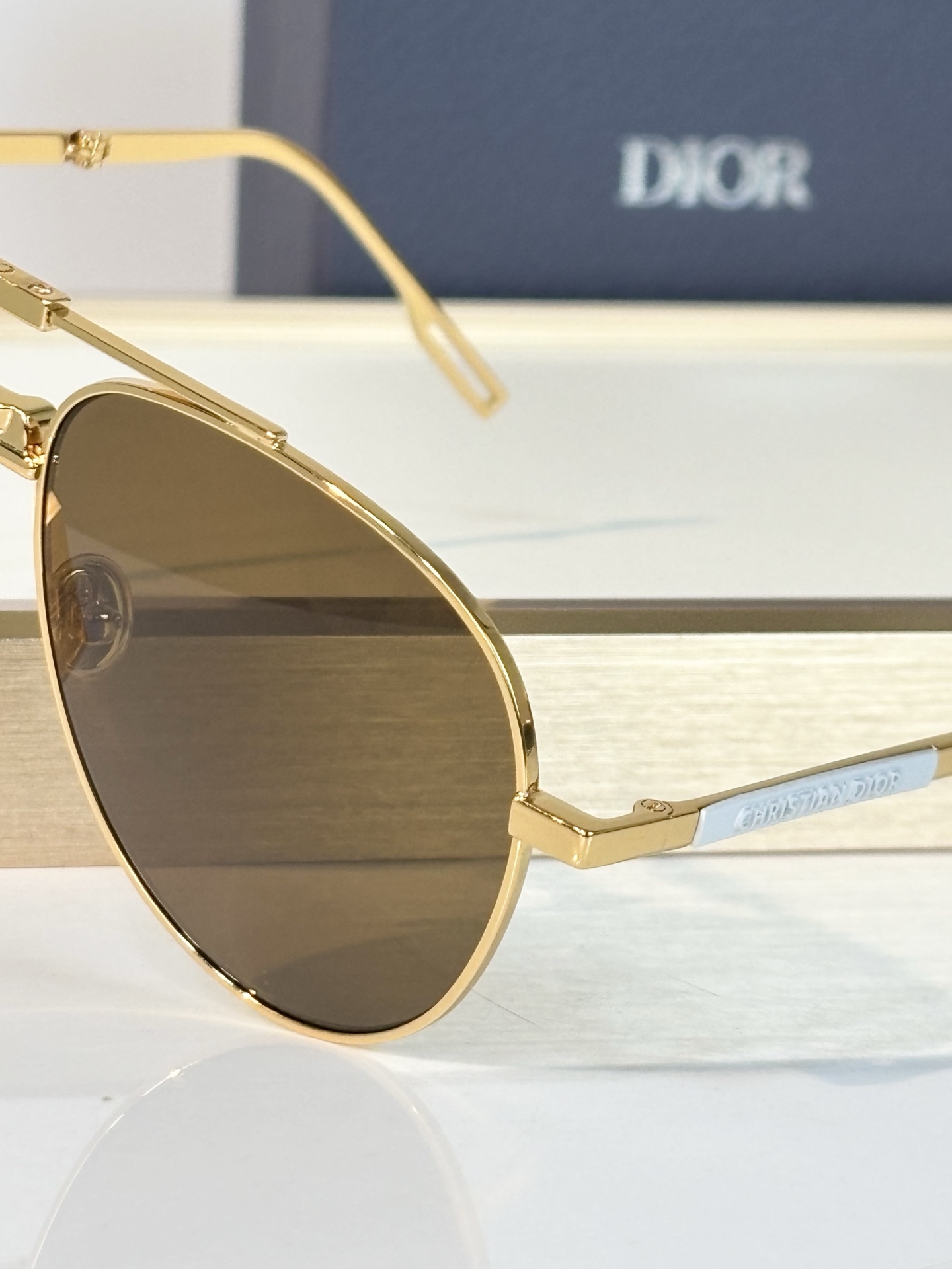 Dio* Mod：90AIU Size：56口19-145 