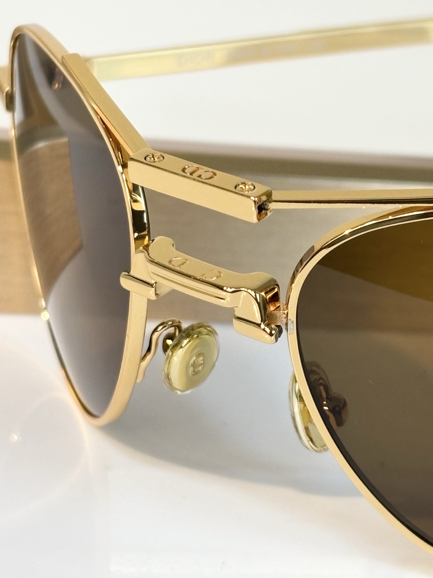 Dio* Mod：90AIU Size：56口19-145 
