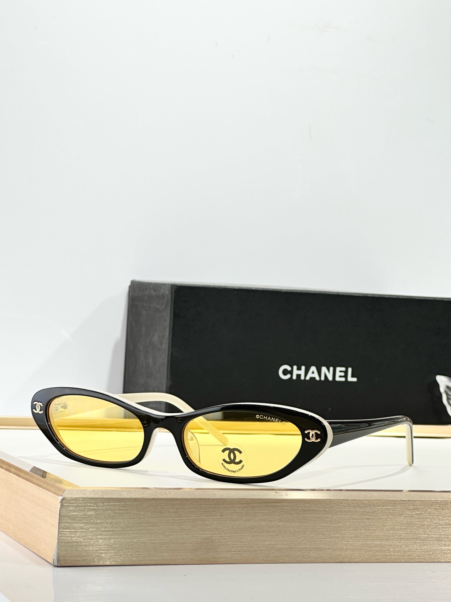 CHANEL MODEL：CH3025 SIZE：52口17-140 