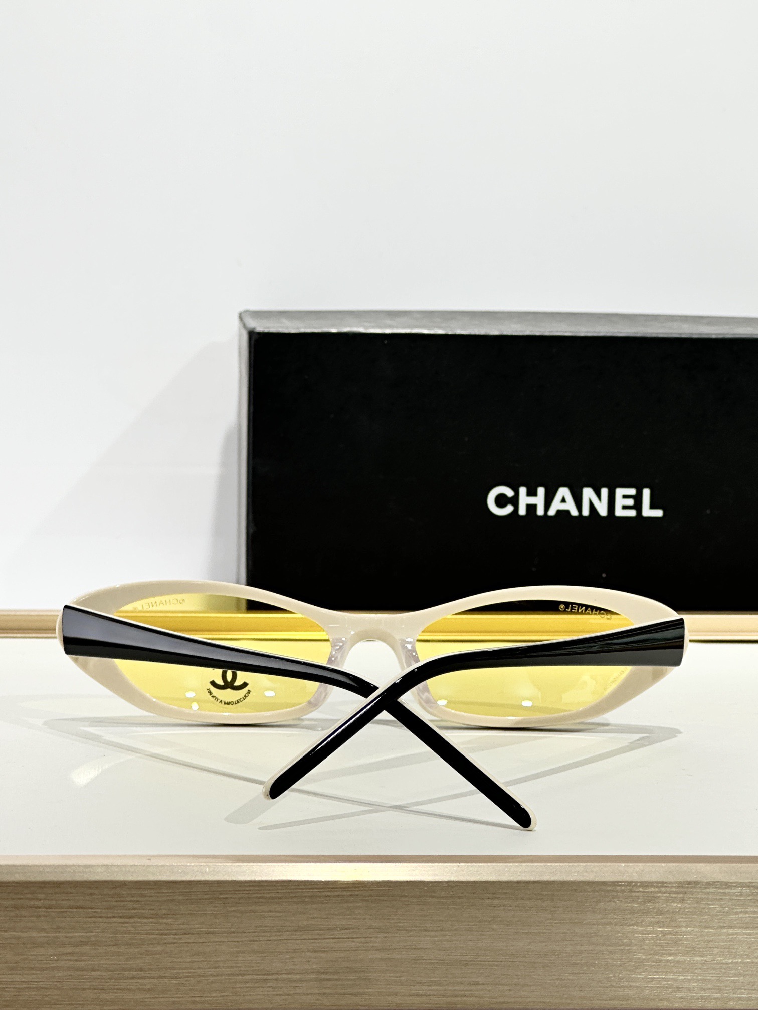 CHANEL MODEL：CH3025 SIZE：52口17-140 