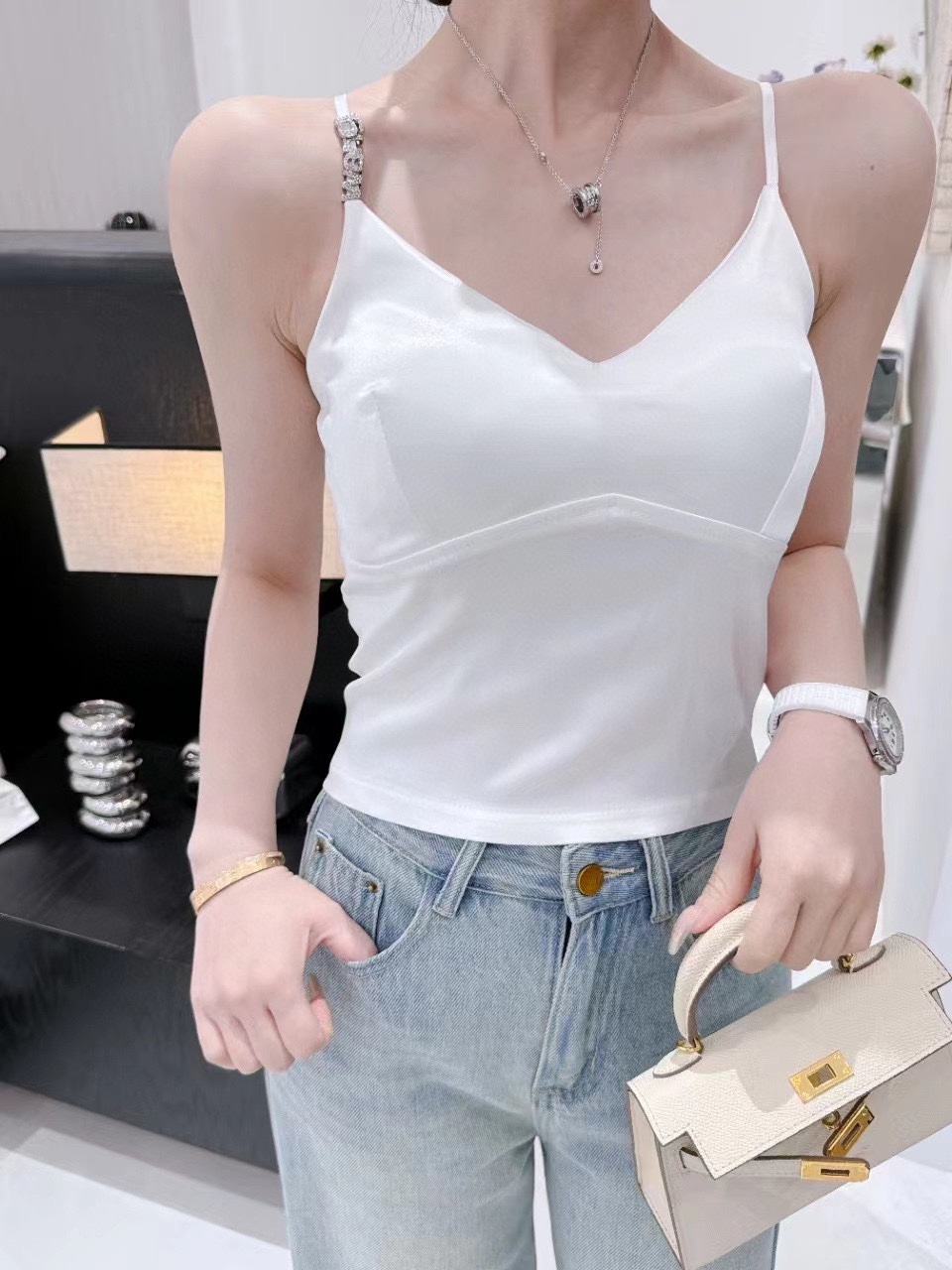 NO:290987,Pressure mountain vest, single wear super explosive, swimsuit, swimsuit, bikini, swimsuit, swimsuit, bikini, jackets & coats, swimsuits, bikinis19860909压力山大小背心,搭外套单穿超爆 均码泳衣泳裤比基尼,泳衣，泳裤，比基尼,jackets & coats,swimsuits,bikinis,accessory