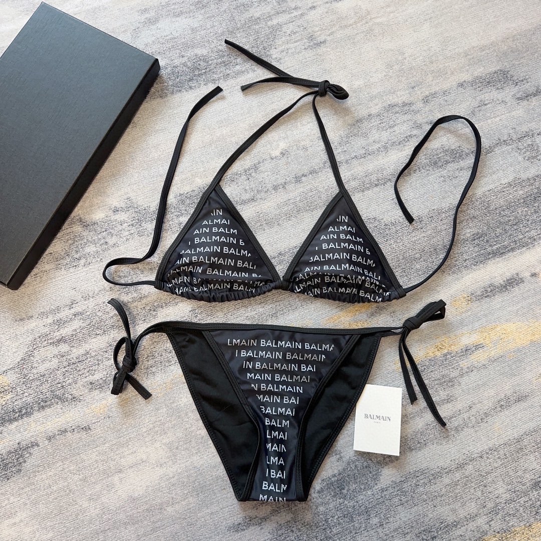 NO:291464,Balmain bikini suit, very personalized and fashionable, can be worn with shorts. When you wear this bikini, you are the most beautiful girl in the audience. You have to show off your good figure [color] SML swimsuits, swimsuits, swimsuits, bikinis, balmain, shorts, swimsuits, bikinis19860909巴尔曼比基尼套装,非常个性时尚,可以搭配短裤穿搭,当你穿上这款比基尼,你就是全场最靓的妞,好身材就要秀出来[色] SML泳衣泳裤比基尼,泳衣，泳裤，比基尼,balmain,shorts,swimsuits,bikinis,accessory