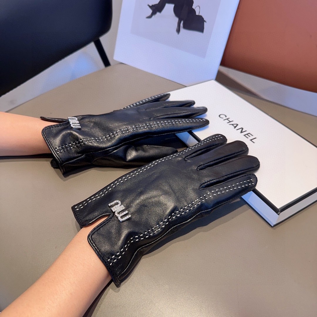 MiuMiu AAA+
 Guantes La más alta calificación
 Piel de oveja Colección otoño – invierno Fashion