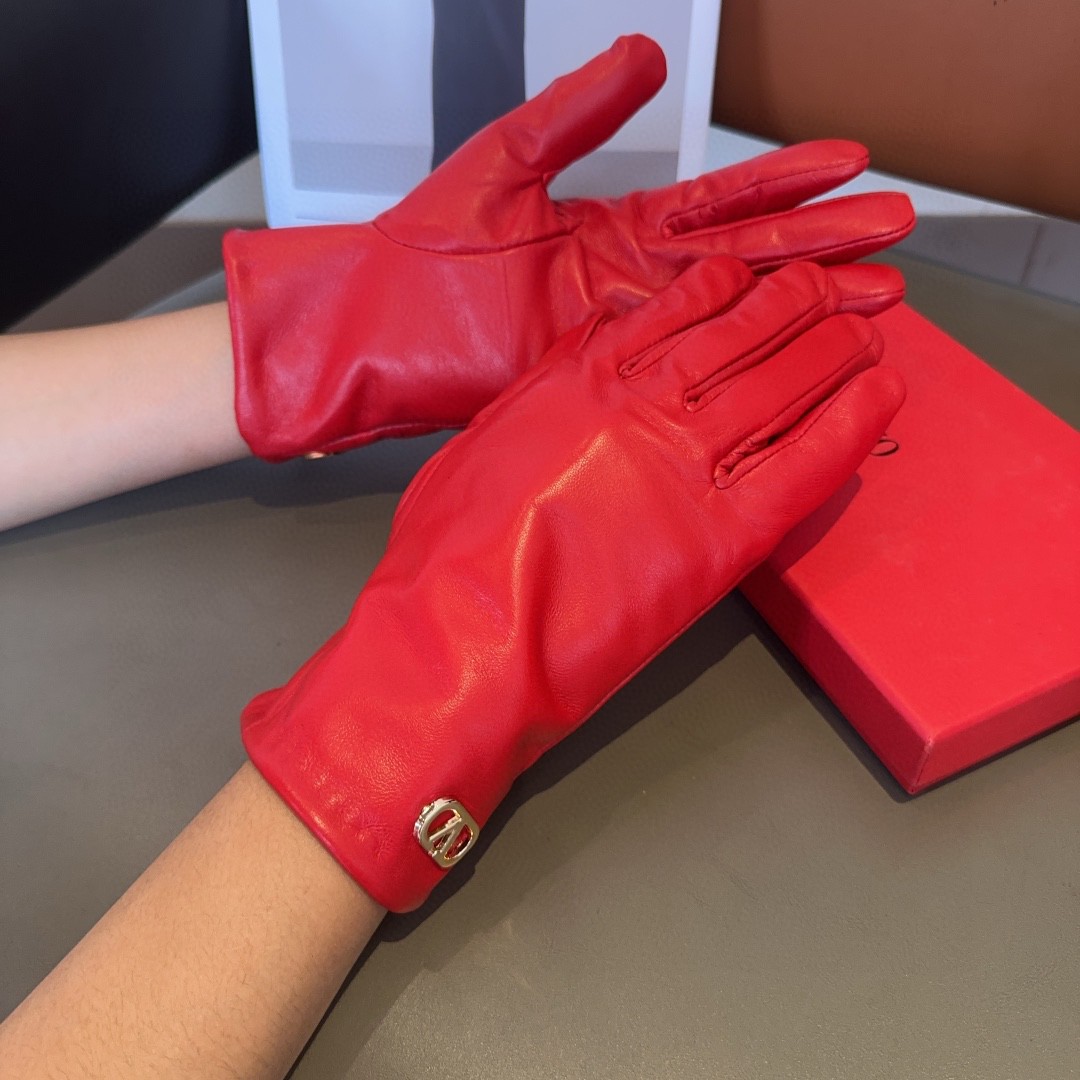 Cozy Valentine’s Fashion Gloves for Autumn/Winter: Classic, Soft, Warm, and Stylish (11 words) - 图片 3