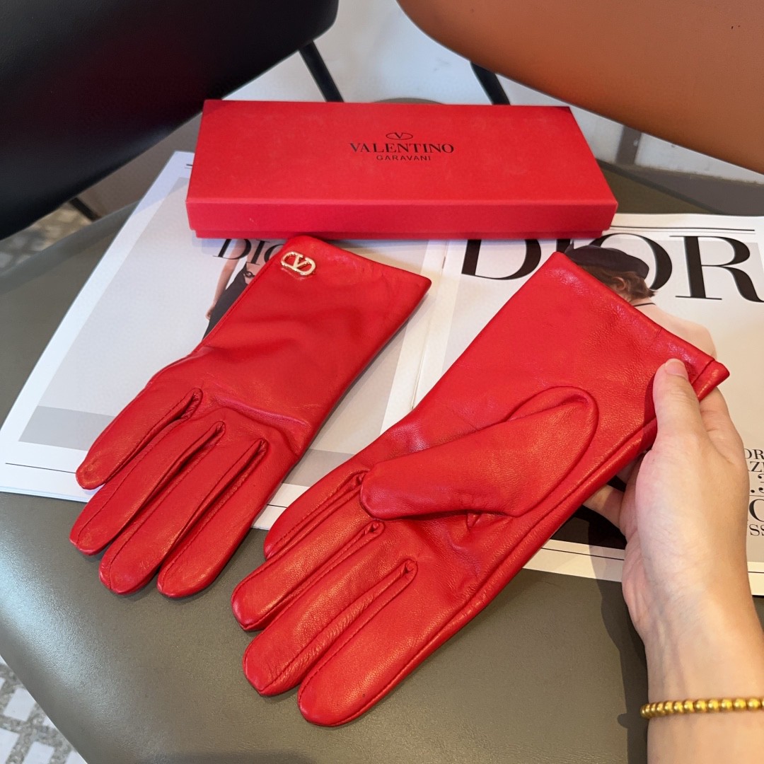 Cozy Valentine’s Fashion Gloves for Autumn/Winter: Classic, Soft, Warm, and Stylish (11 words) - 图片 8