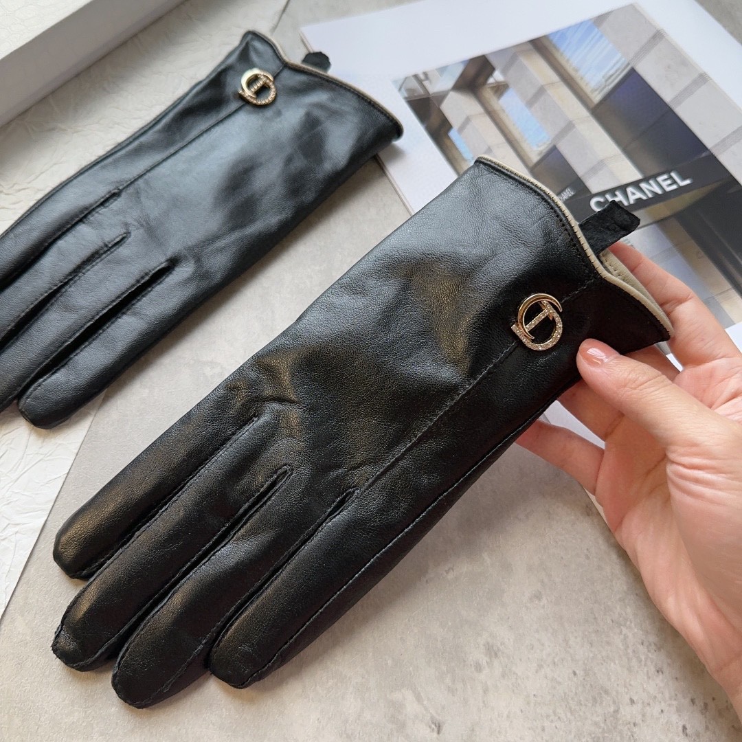 Stylish and Warm Lambskin Gloves for Women, Classic and Cozy Design, Size ML. - 图片 6