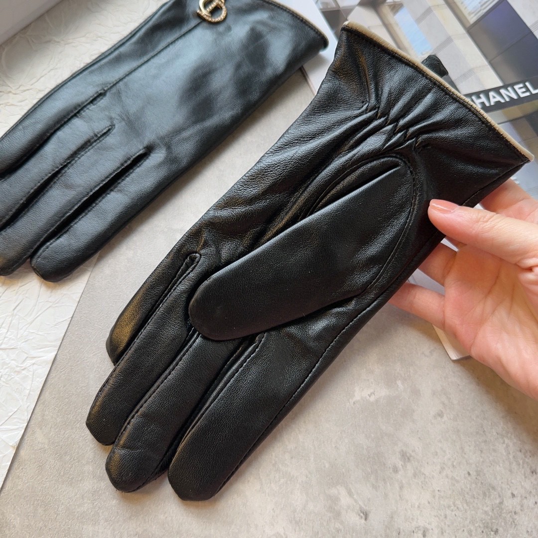 Stylish and Warm Lambskin Gloves for Women, Classic and Cozy Design, Size ML. - 图片 5