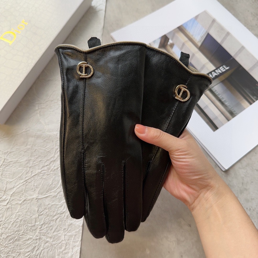 Stylish and Warm Lambskin Gloves for Women, Classic and Cozy Design, Size ML. - 图片 7