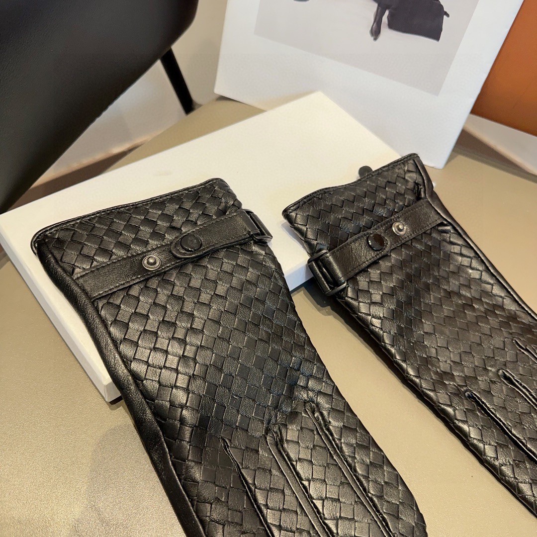 Luxury Sheep-Skin Gloves: High-Quality, Warm, and Stylish Choice for Men - 图片 6