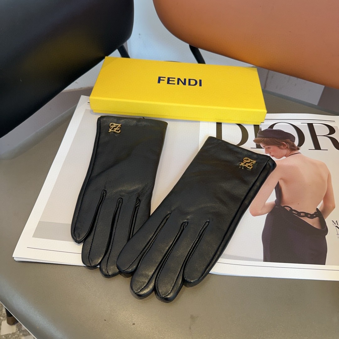 💰275 Fendy gloves, fashion gloves, warm and velvet in the autumn and winter - 图片 3