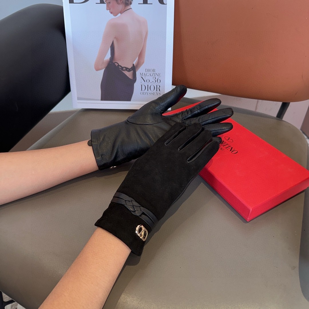Luxurious Valentino Fashion Gloves: Cozy and Warm for Autumn/Winter, Classic and Soft! - 图片 2