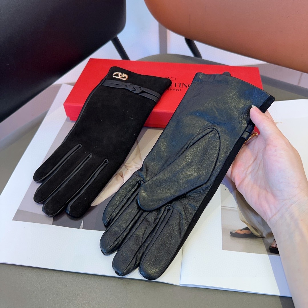 Luxurious Valentino Fashion Gloves: Cozy and Warm for Autumn/Winter, Classic and Soft! - 图片 5