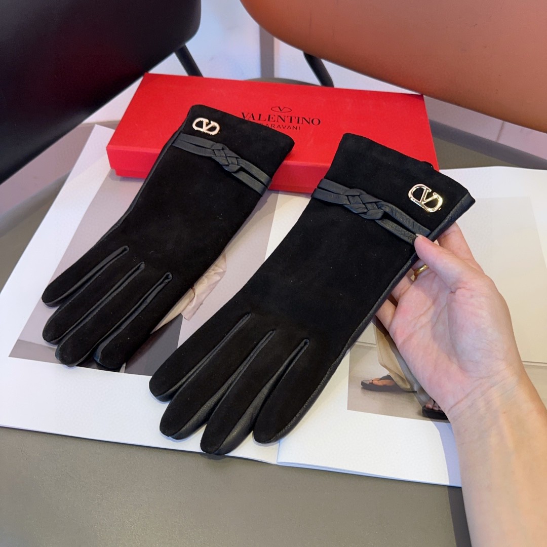 Luxurious Valentino Fashion Gloves: Cozy and Warm for Autumn/Winter, Classic and Soft! - 图片 9