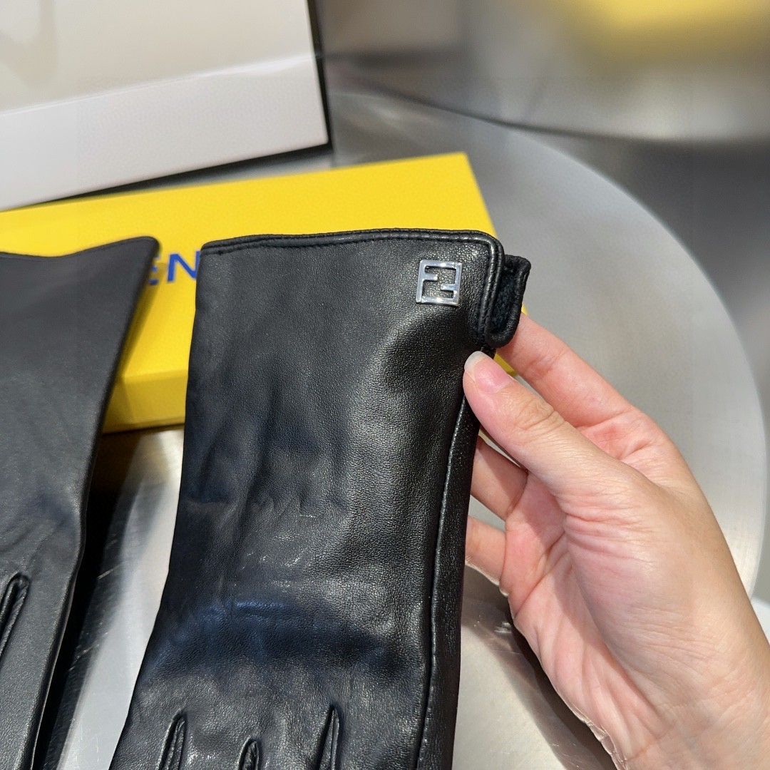 💰275 FANDY’S FRESH LAMB-SKIN GLOVES, FASHION GLOVES, WARMER INSIDE OF AUTUMN AND WINTER. ML - 图片 5