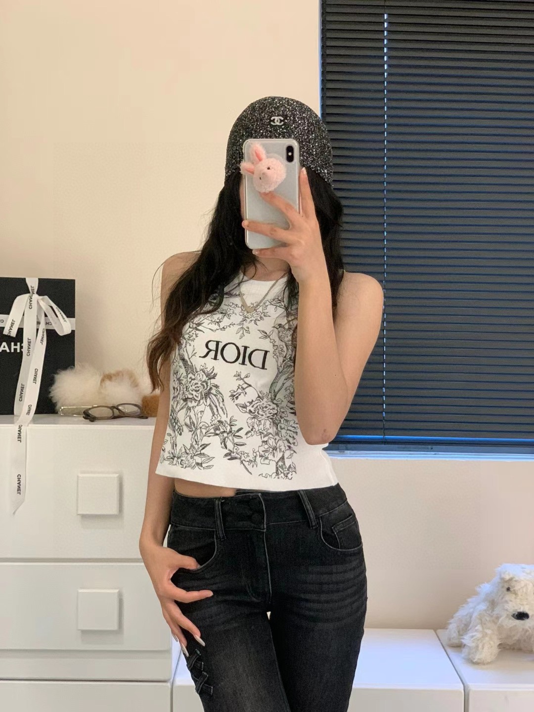 NO:305099,Dior vest, wearing a jacket, super hot, single size, swimsuit, swimsuit, bikini, dior, jackets & coats, swimsuits, bikinis19860909迪奥背心,搭外套单穿超爆 均码 泳衣泳裤比基尼,泳衣，泳裤，比基尼,dior,jackets & coats,swimsuits,bikinis,accessory