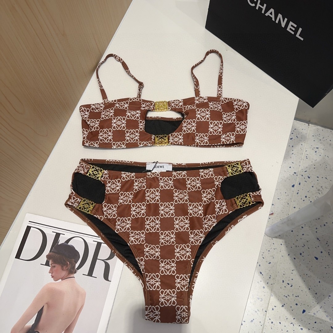 NO:304866,Luo Yiwei swimsuit, the real thing is so beautiful!  If you can't take pictures of it, whoever wears it will be beautiful!  Very worth buying SML swimsuits, swimsuits, swimsuits, bikinis, loewe, swimsuits, bikinis19860909罗意威泳衣,实物实在太美了！拍不出来它的美谁穿谁美！很值得入手 SML泳衣泳裤比基尼,泳衣，泳裤，比基尼,loewe,swimsuits,bikinis,accessory