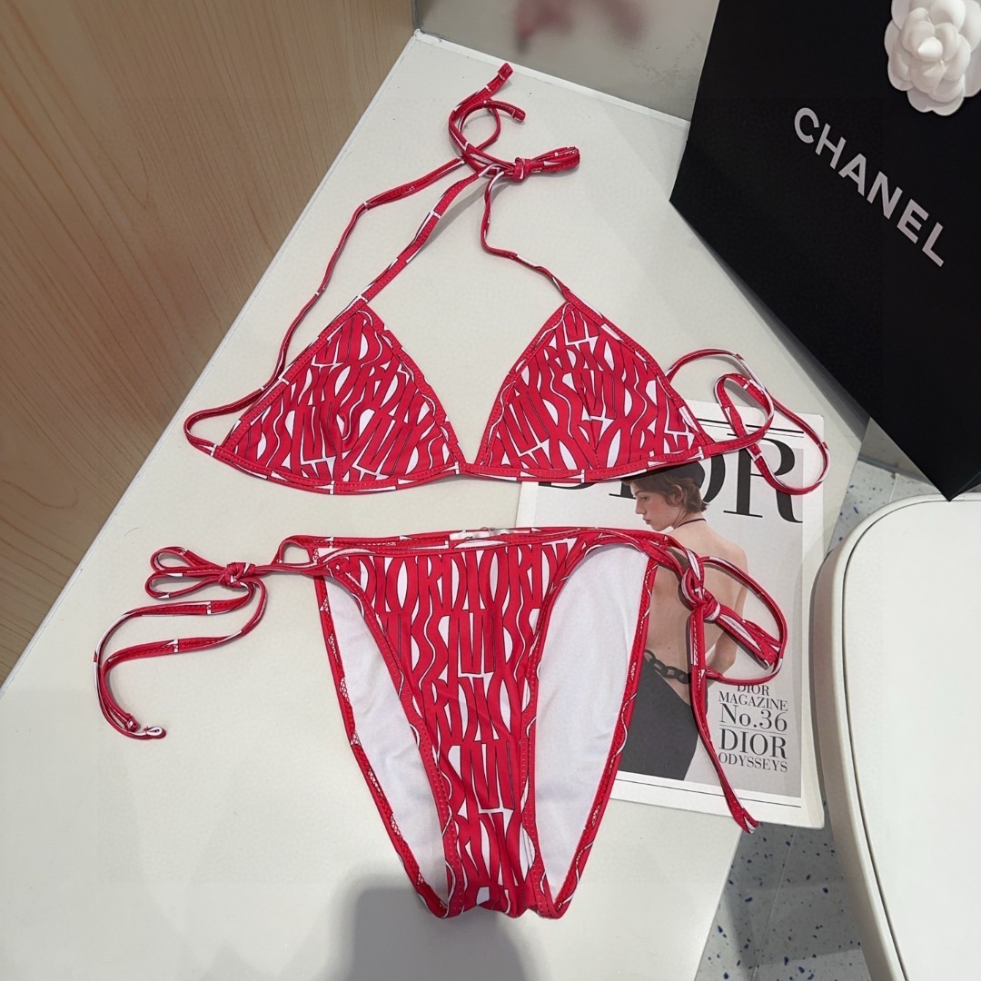 NO:305186,Dior swimsuit, the real thing is so beautiful!  If you can't take pictures of it, whoever wears it will be beautiful!  Very worth buying SML swimsuits, swimsuits, swimsuits, bikinis, dior, swimsuits, bikinis19860909迪奥泳衣,实物实在太美了！拍不出来它的美谁穿谁美！很值得入手 SML泳衣泳裤比基尼,泳衣，泳裤，比基尼,dior,swimsuits,bikinis,accessory