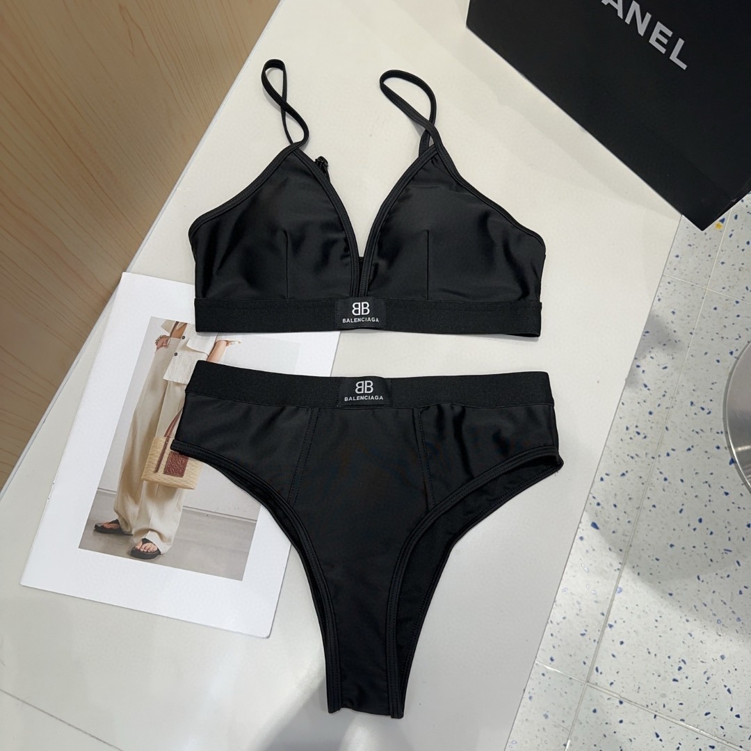 NO:305195,Balenciaga swimsuits are a must-have for fashion experts. They show off their figures!  SML swimsuits, swimsuits, swimsuits, bikini, balenciaga, swimsuits, bikinis19860909巴黎世家泳衣,时尚达人必备.超级显身材！SML泳衣泳裤比基尼,泳衣，泳裤，比基尼,balenciaga,swimsuits,bikinis,accessory