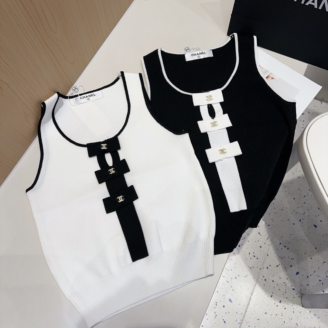 NO:305207,Chanel vest, wearing a jacket, super hot, single size, swimsuit, swimsuit, bikini, chanel, jackets & coats, swimsuits, bikinis19860909香奈儿背心,搭外套单穿超爆 均码泳衣泳裤比基尼,泳衣，泳裤，比基尼,chanel,jackets & coats,swimsuits,bikinis,accessory