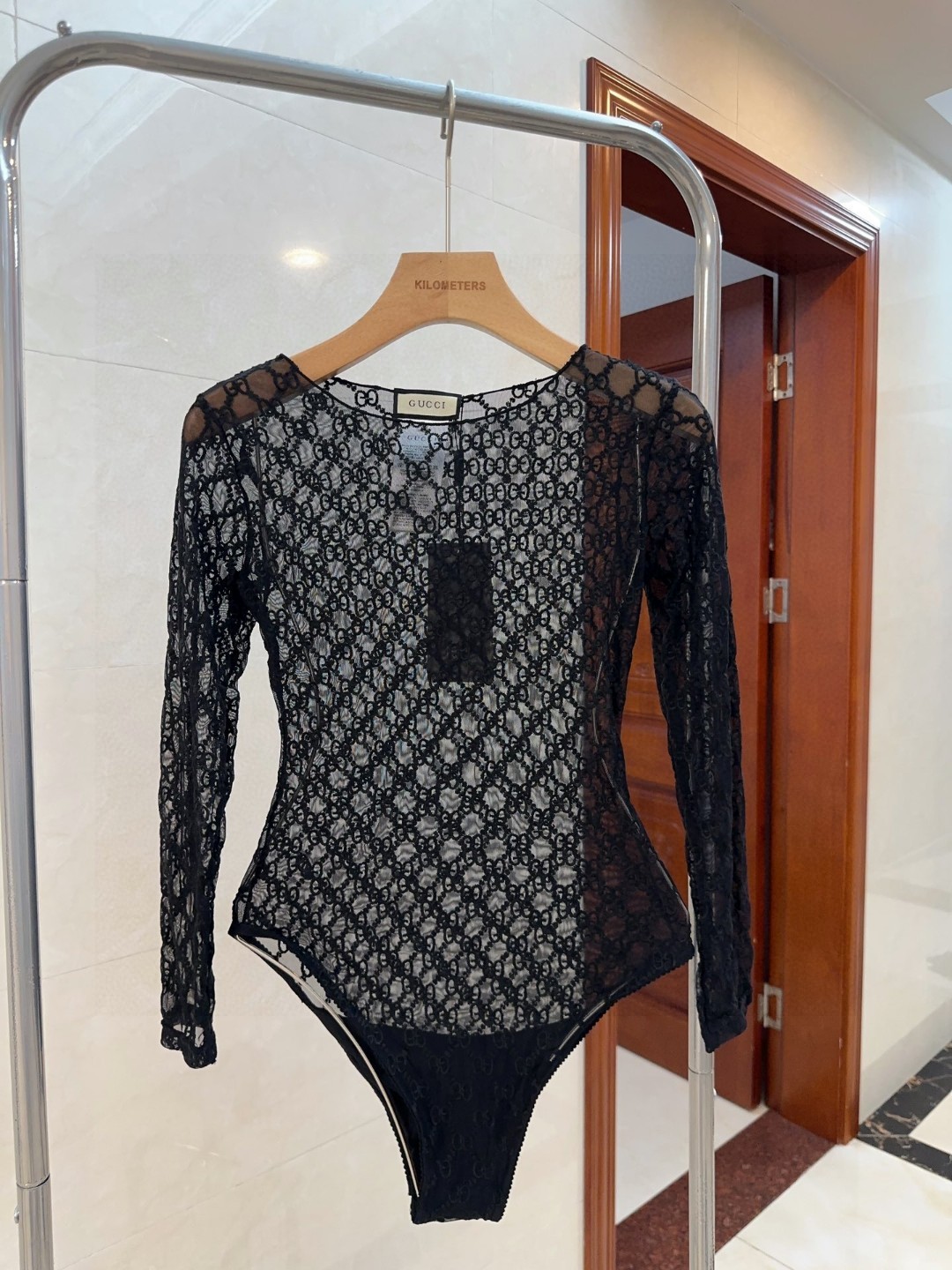 NO:305661,Guqi swimsuits, a must-have for fashionable trendy people!  The real thing is super good!  It's great to take photos on the beach!  SML swimsuits, swimsuits, swimsuits, bikinis, swimsuits, bikinis19860909古奇泳衣,时尚潮人必备！实物超级好看！海边度假拍照超级好！SML泳衣泳裤比基尼,泳衣，泳裤，比基尼,swimsuits,bikinis,accessory