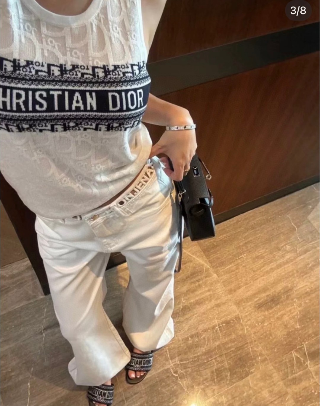 
迪奥背心，搭外套单穿超。爆
均码