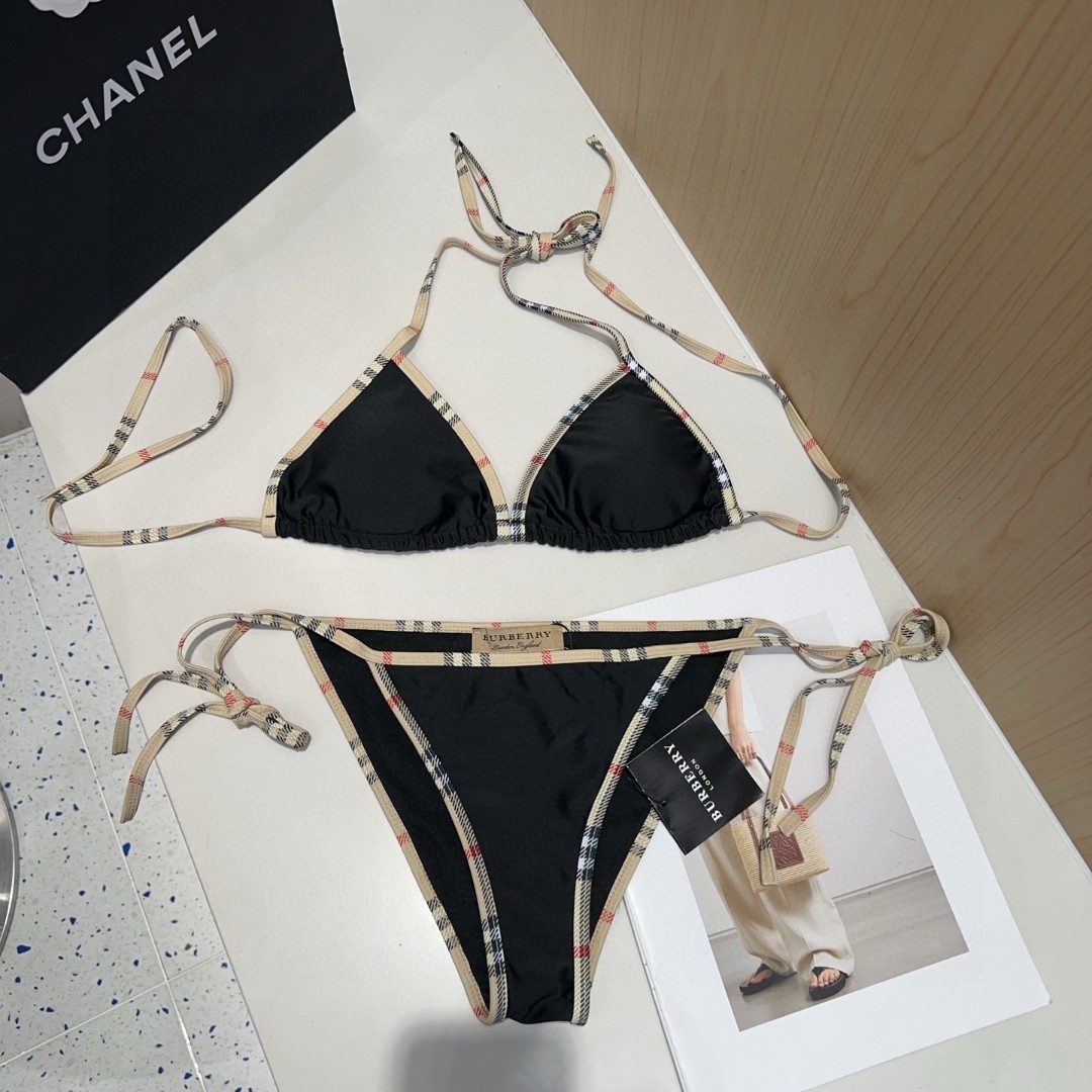 NO:374334,Burberry swimsuits are a must-have for fashion experts. They show off their figures!  SML swimsuits, swimsuits, swimsuits, bikinis, burberry, swimsuits, bikinis19860909巴宝莉泳衣,时尚达人必备.超级显身材！SML泳衣泳裤比基尼,泳衣，泳裤，比基尼,burberry,swimsuits,bikinis,accessory