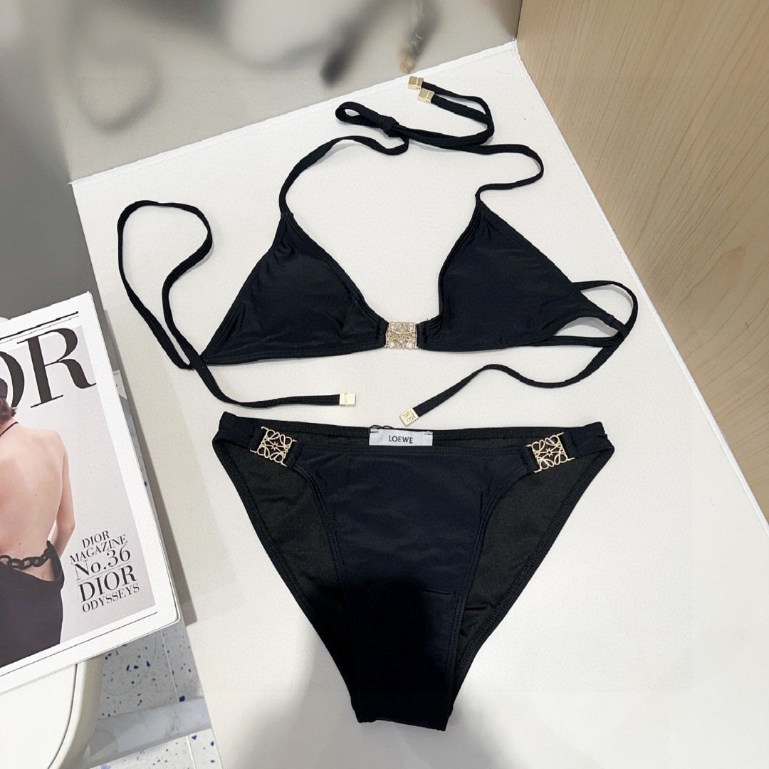 NO:374380,Loewe's new bikini split swimsuit suit black SMSL swimsuit swimsuit bikini, swimsuit, swimming trunks, bikinis, loewe, swimsuits, bikinis19860909罗意威新款比基尼分体泳衣套装 黑色 ＳＭＬ泳衣泳裤比基尼,泳衣，泳裤，比基尼,loewe,swimsuits,bikinis,accessory