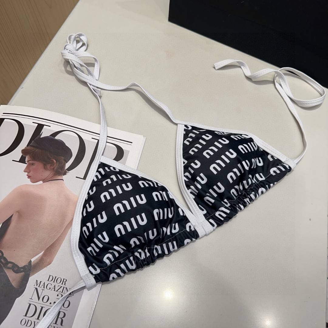 
miumiu泳衣，时尚达人必备。超级显身材！SML