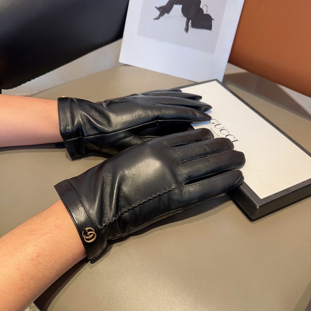 NO:343335,Guqi men's new sheepskin gloves, fashionable gloves, warm and fleece inner, classic, simple, comfortable, soft and versatile!  Count L, XL gloves, gloves, sheepskin, gloves19860909古奇男款新品羊皮手套,时尚手套,秋冬保暖加绒内里,经典简洁上手超舒适柔软、百搭！码数L,XL手套,手套,sheepskin,gloves,accessory