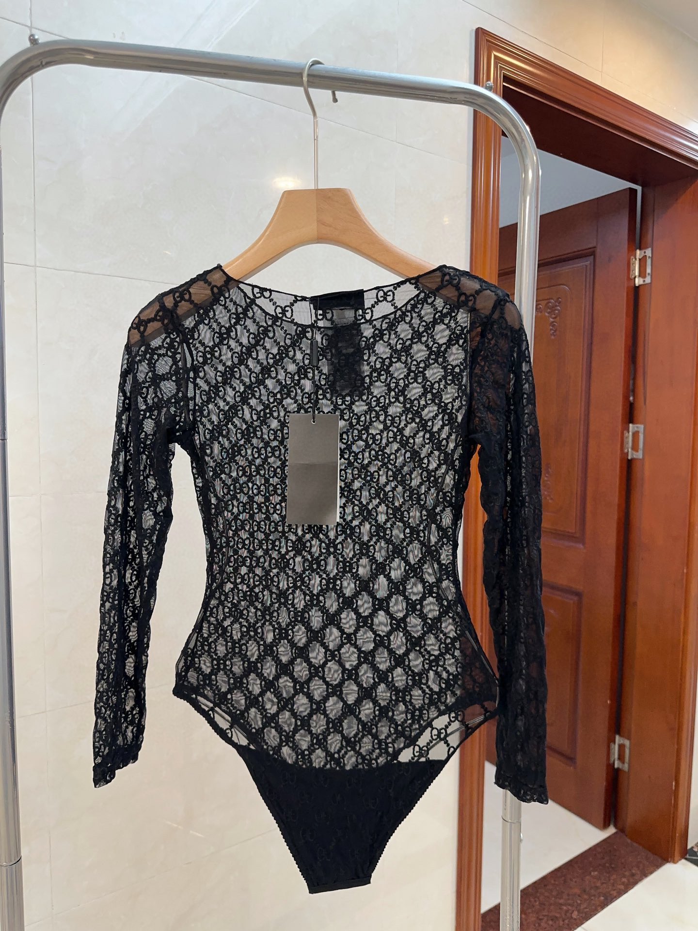 古奇泳衣，时尚潮人必备！实物超级好看！海边度假拍照超级好！SML