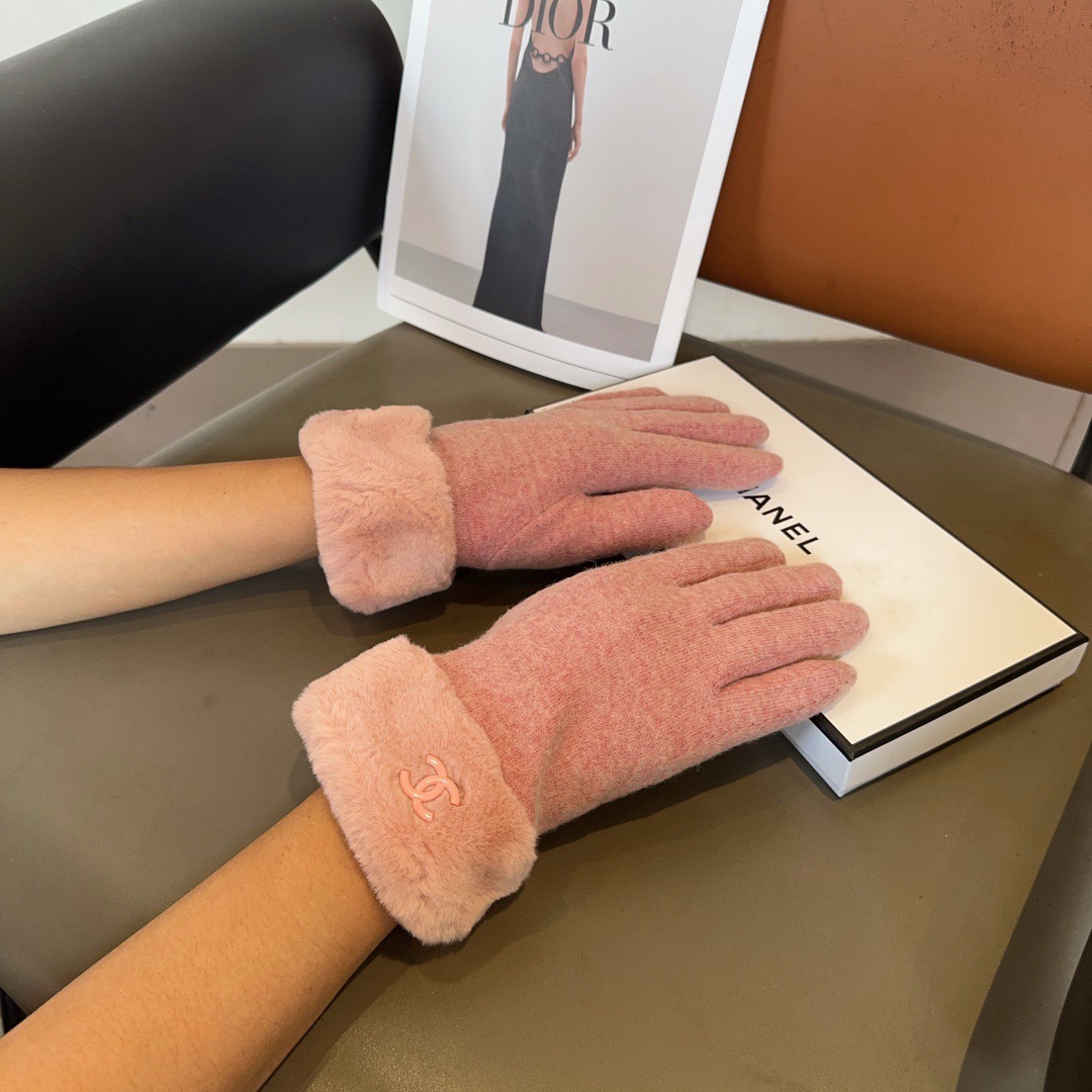NO:554625,Chanel women's gloves, fashionable gloves, classic, simple and easy to use, super comfortable, soft and versatile!  One size fits all gloves, gloves, chanel, gloves19860909香奈儿女款手套,时尚手套,经典简洁上手超舒适柔软、百搭！均码手套,手套,chanel,gloves,accessory