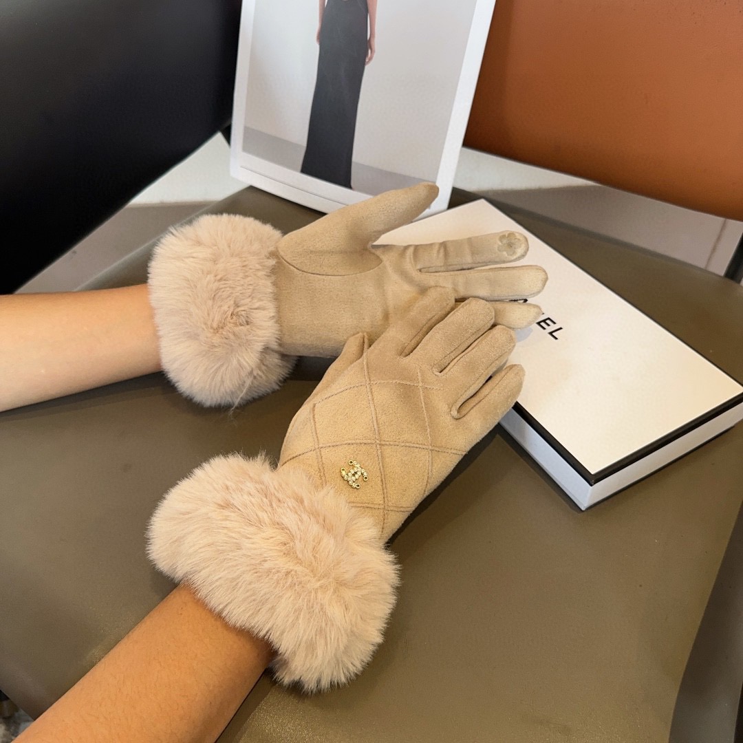 NO:554816,Chanel women's gloves, fashionable gloves, classic, simple and easy to use, super comfortable, soft and versatile!  One size fits all gloves, gloves, chanel, gloves19860909香奈儿女款手套,时尚手套,经典简洁上手超舒适柔软、百搭！均码手套,手套,chanel,gloves,accessory