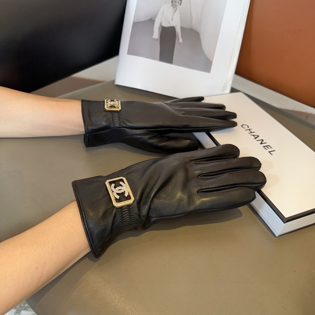 NO:554828,Chanel sheepskin gloves, fashionable gloves, warm lining for autumn and winter, classic and simple, super comfortable, soft and versatile!  ML gloves, gloves, chanel, sheepskin, gloves19860909香奈儿羊皮手套,时尚手套,秋冬保暖内里,经典简洁上手超舒适柔软、百搭！ ML手套,手套,chanel,sheepskin,gloves,accessory