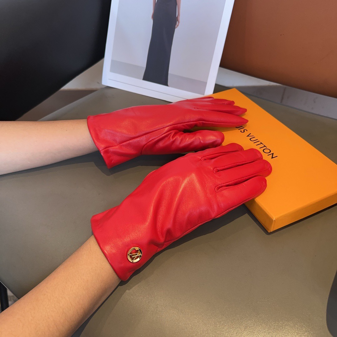 NO:618077,LV sheepskin gloves, fashionable gloves, warm in autumn and winter with velvet lining, classic and simple, super comfortable and soft, versatile gloves, gloves, louis vuitton, sheepskin, gloves19860909LV羊皮手套,时尚手套,秋冬保暖加绒内里,经典简洁上手超舒适柔软、百搭手套,手套,louis vuitton,sheepskin,gloves,accessory