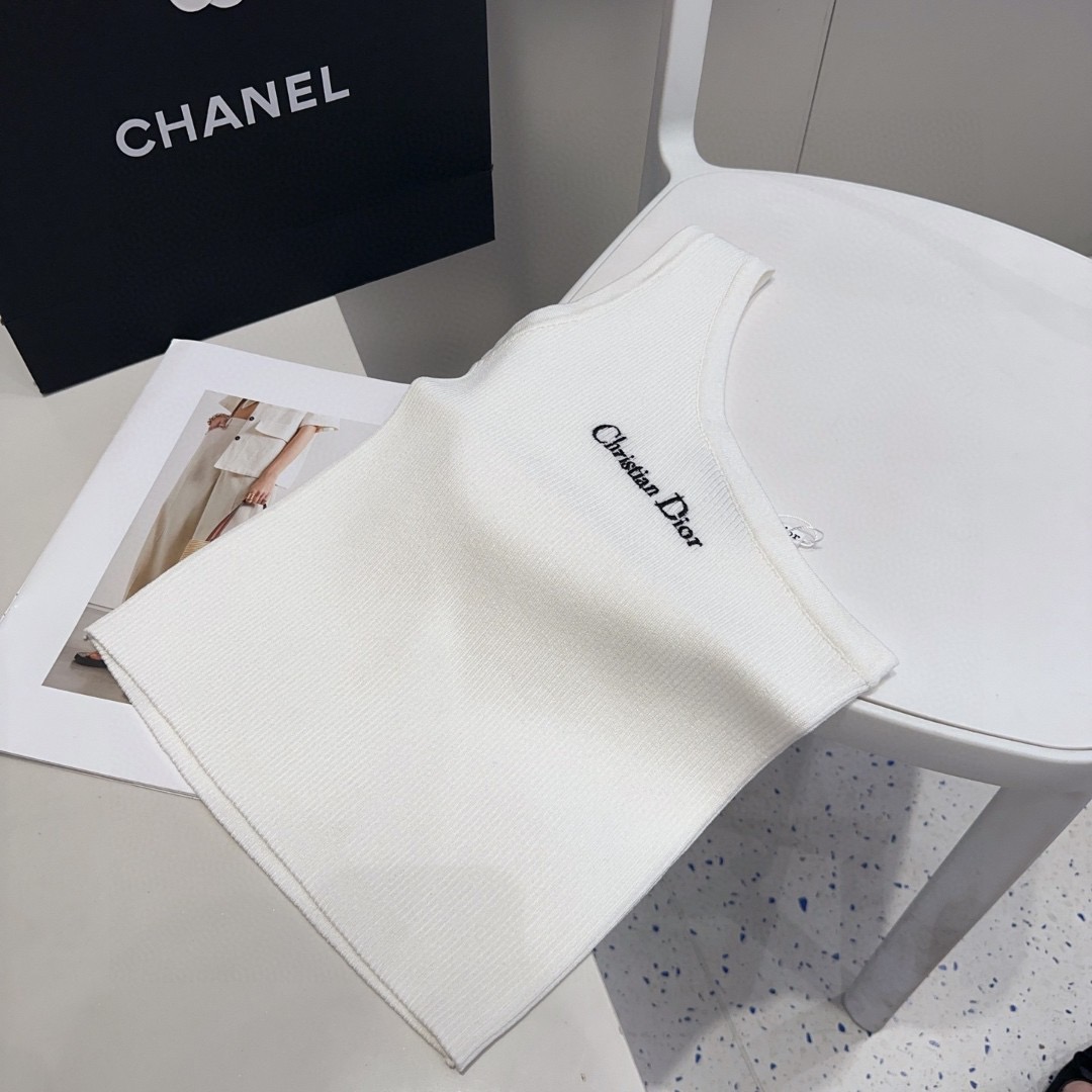 迪奥斜肩针织背心