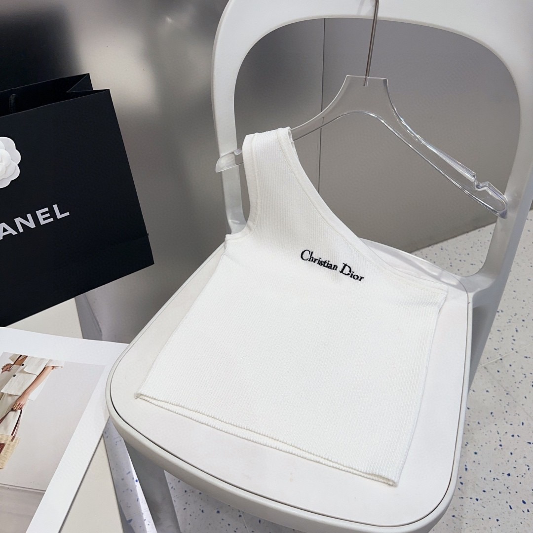 迪奥斜肩针织背心