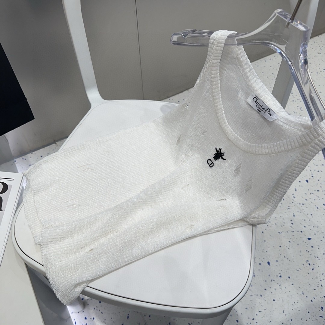 迪奥小背心，搭外套单穿超🔥爆均码