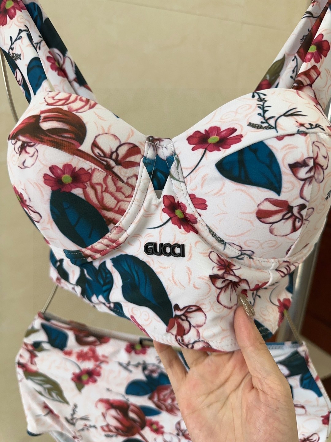 古奇泳衣，上身显瘦而且好看！穿着很洋气😍SML