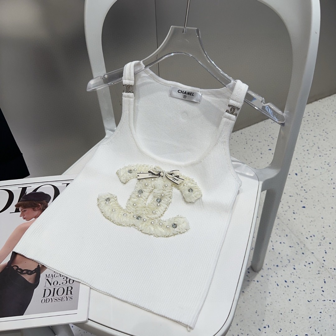香奈儿背心，搭外套单穿超🔥爆均码