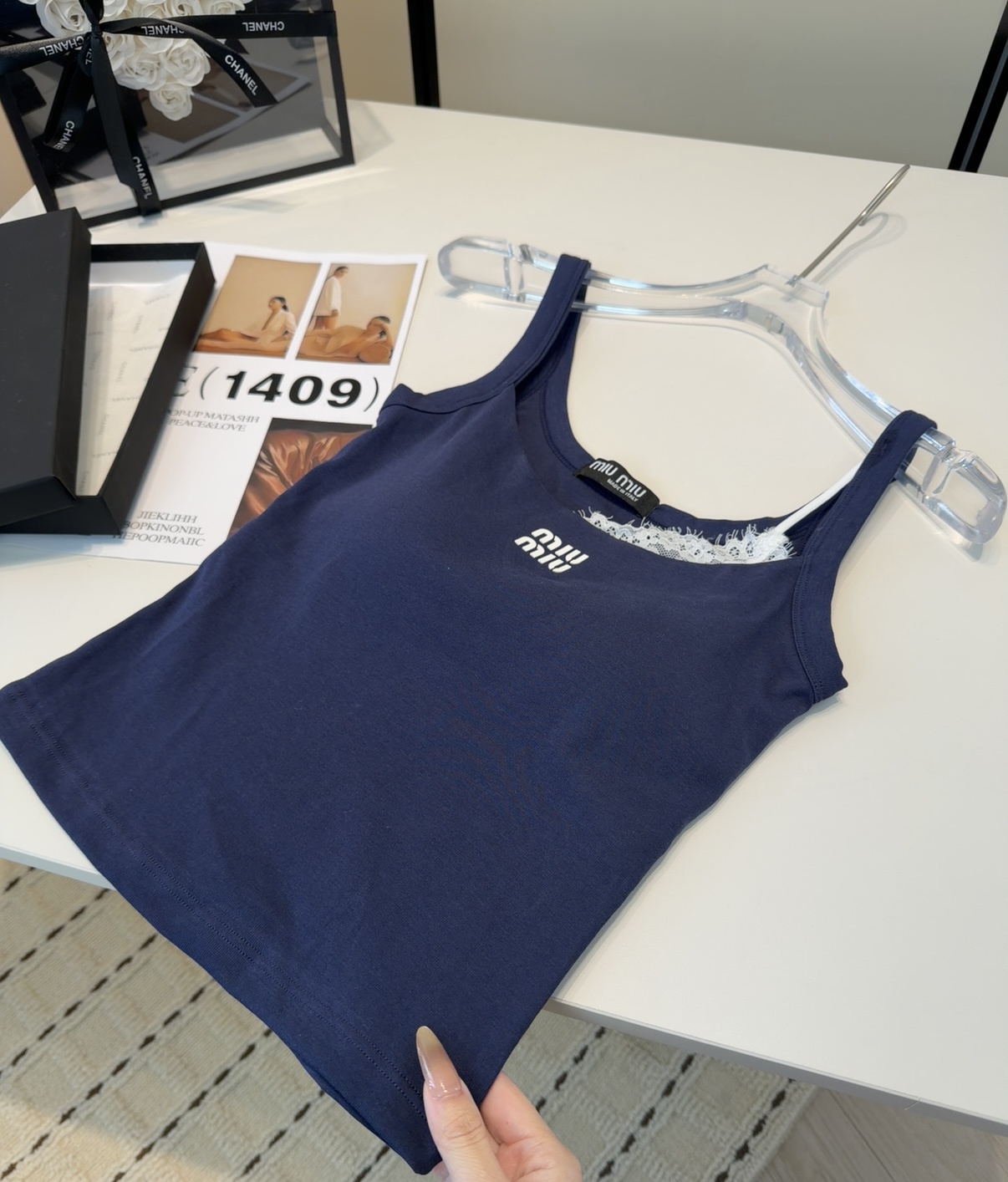 Miumiu背心，搭外套单穿超🔥爆均码