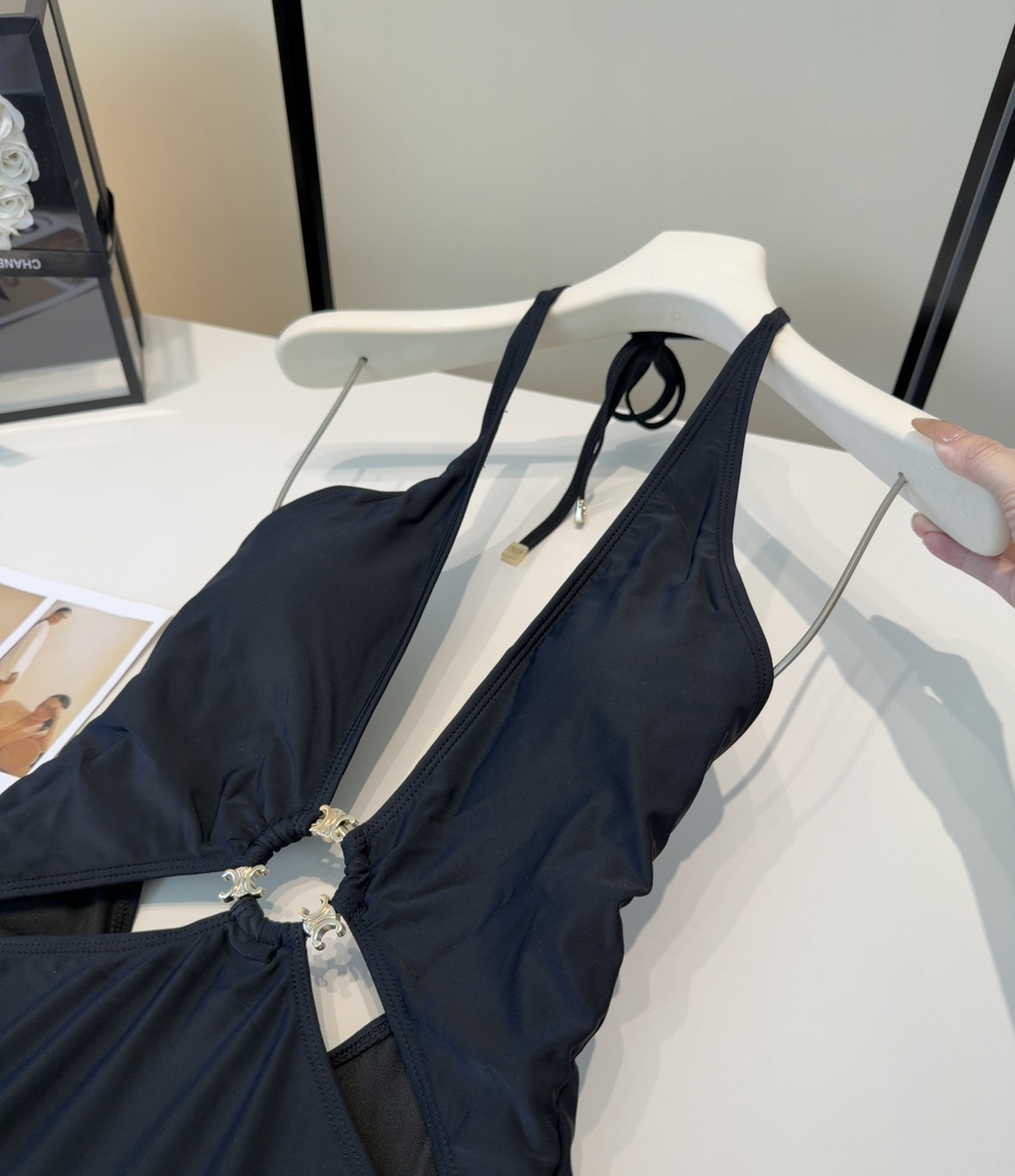 塞琳泳衣，实物实在太美了！拍不出来它的美😍谁穿谁美！很值得入手✋ SML