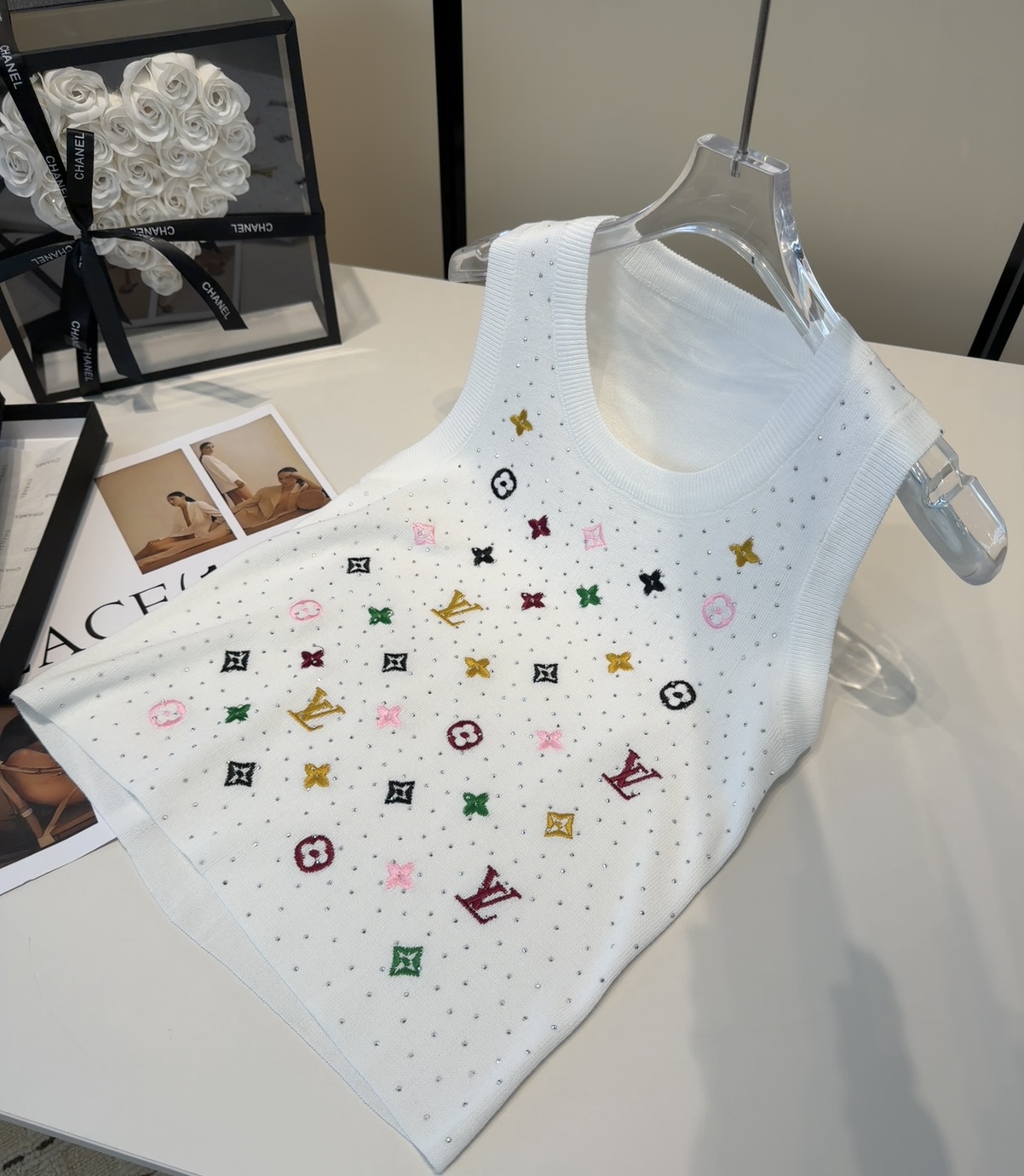 Lv背心，搭外套单穿超🔥爆均码