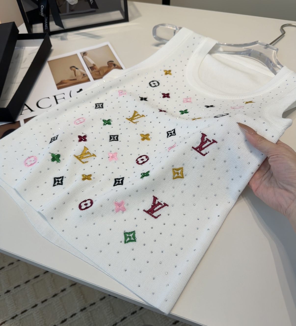 Lv背心，搭外套单穿超🔥爆均码